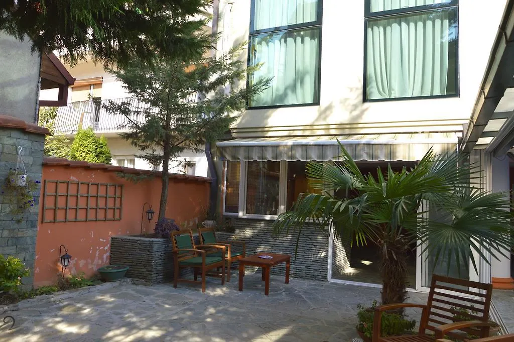 Modern Inn Boutique Hotel-1