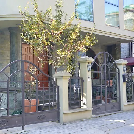 Modern Inn Boutique Hotel-2